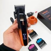 Машинка для стрижки волос VGR V-889C керамические лезвия 9000RPM. Изображение №2 Машинка для стрижки волос VGR V-889C керамические лезвия 9000RPM. Изображение №2