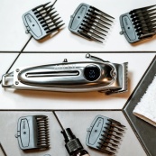 Машинка для стрижки волос Adler AD 2831. Изображение №3