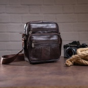 Мужская сумка из натуральной итальянской кожи, коричневая, компактный мессенджер, кроссбоди. Изображение №8