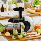 Соковитискач шнековий для цитрусових фруктів та овочів Adler AD 4130 домашній електричний на 150Вт. Зображення №2 Соковитискач шнековий для цитрусових фруктів та овочів Adler AD 4130 домашній електричний на 150Вт. Зображення №2