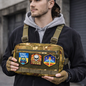 Тактична нагрудна сумка Multicam Cordura 1000D з MOLLE та патч-панеллю, 5 кишень, 30×20×8 см. Зображення №11 Тактична нагрудна сумка Multicam Cordura 1000D з MOLLE та патч-панеллю, 5 кишень, 30×20×8 см. Зображення №11