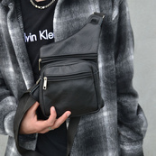 Чоловіча сумка з натуральної шкіри, тактична сумка - месенджер чорна, тактична сумка на груди. Зображення №31