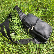 Сумка з натуральної шкіри, слінг чоловічий чорний, барсетка, крос боді, Практична сумка-месенджер. Зображення №17 Сумка з натуральної шкіри, слінг чоловічий чорний, барсетка, крос боді, Практична сумка-месенджер. Зображення №17