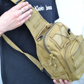 Качественная тактическая сумка, укрепленная мужская сумка рюкзак тактическая слинг. Цвет: койот. Изображение №49