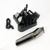 Бездротова машинка для стрижки волосся VGR V-107 тример для бороди та вусів зі змінними насадками. Зображення №15