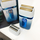 Електробритва-шейвер VGR V-362 чоловіча професійна для сухого гоління з тримером. Колір: білий. Зображення №8