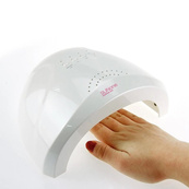 Сушарка для нігтів Sun one nail lamp FD77-1 Лампа для манікюру гель лаком Світлодіодна сушарка для нігтів. Зображення №5