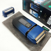 Електробритва-шейвер VGR V-362 чоловіча професійна для сухого гоління з тримером. Колір: синій. Зображення №20