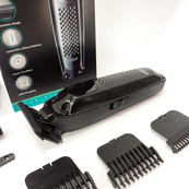 Машинка для стрижки волосся триммер VGR V-972 професійна з насадками акумуляторна USB. Зображення №10
