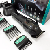 Машинка для стрижки волос VGR V-269 (профессиональная) с дисплеем и 4 насадками, окантовочная машинка. Изображение №7