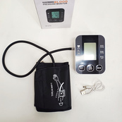 Автоматический тонометр для измерения давления с работой от батареек USB ЖК-дисплеем индикатором заряда. Изображение №2