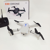 Квадрокоптер E88 мини дрон с HD камерой FPV до 20 мин полета 2 АКБ и КЕЙС. Изображение №6