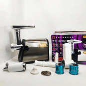 Електрична м'ясорубка для м'яса Edenberg EB-83754 електром'ясорубка з насадками. Зображення №2