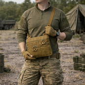Тактическая сумка через плечо с панелью для патчей Cordura койот. Изображение №6