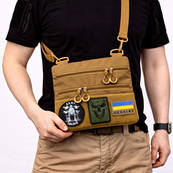 Тактическая сумка через плечо с панелью для патчей Cordura койот. Изображение №44