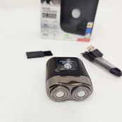 Дорожная бритва беспроводная Adler AD 2936 с USB black. Изображение №2 Дорожная бритва беспроводная Adler AD 2936 с USB black. Изображение №2