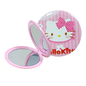 Зеркало косметическое карманное двустороннее с принтом Hello Kitty, 75 мм. Изображение №2 Зеркало косметическое карманное двустороннее с принтом Hello Kitty, 75 мм. Изображение №2
