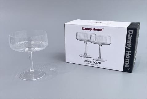 Набір келихів для шампанського Danny Home Stripe Polar 2 шт скляні прозорі з ребристим візерунком Набір келихів для шампанського Danny Home Stripe Polar 2 шт скляні прозорі з ребристим візерунком