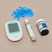 Глюкометр електронний Blood Glucose Meter BGM503 вимірювач рівня цукру в крові портативний. Зображення №5 Глюкометр електронний Blood Glucose Meter BGM503 вимірювач рівня цукру в крові портативний. Зображення №5