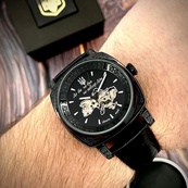 Awarder 021 Де б не був All Black. Зображення №4