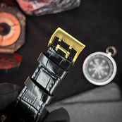 Awarder 021 Де би не був Gold-Black. Зображення №9