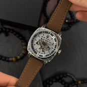 Awarder 021 Де б не була Silver-Silver-Brown. Зображення №7