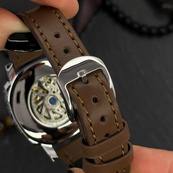 Awarder 021 Де б не була Silver-Silver-Brown. Зображення №9