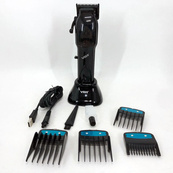 Машинка для стрижки волосся VGR Hair Clipper V-653 Voyager, бездротова електробритва, для дому. Зображення №15 Машинка для стрижки волосся VGR Hair Clipper V-653 Voyager, бездротова електробритва, для дому. Зображення №15