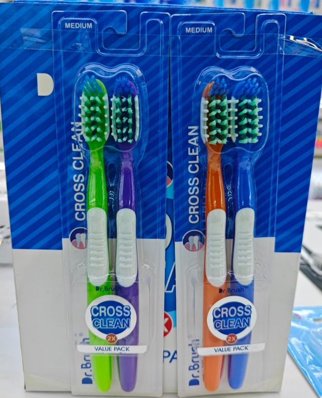 Зубна щітка Dr.Brush Cross Clean Medium 2 шт у наборі - різні кольори Зубна щітка Dr.Brush Cross Clean Medium 2 шт у наборі - різні кольори