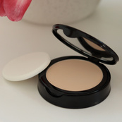 Пудра компактна Topface "Instyle - Wet & Dry Powder" - PT261 (10 г) 002 - Light Nude (світлий рожево-бежевий). Зображення №5 Пудра компактна Topface "Instyle - Wet & Dry Powder" - PT261 (10 г) 002 - Light Nude (світлий рожево-бежевий). Зображення №5