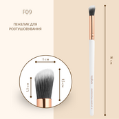 Кисть скошенная для растушевки теней TopFace - PT901 [F09]. Изображение №2