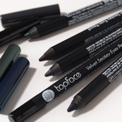 Олівець-кайал для очей TopFace "Velvet Smokey Eyes Pencil" - PT605 (4,8 г) 003 - Black (чорний). Зображення №4