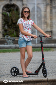Городской самокат Schildkröt City Scooter Street Master 200mm Red черно-красный Уни Макс:100 кг. Изображение №2 Городской самокат Schildkröt City Scooter Street Master 200mm Red черно-красный Уни Макс:100 кг. Изображение №2