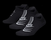 Шкарпетки Nike W NK EVERYDAY PLUS LTWT NS 3PR чорний Жін 34-38. Зображення №4