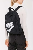 Рюкзак Nike Y NK CLASSIC BKPK чорний Дит 38х28х13см. Зображення №2 Рюкзак Nike Y NK CLASSIC BKPK чорний Дит 38х28х13см. Зображення №2