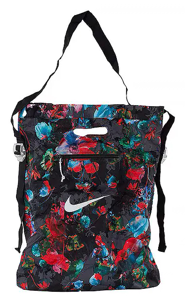 Сумка на плечо Nike NK STASH TOTE - AOP чорний, червоний, синій Уні 43 x 36 x 15 см Сумка на плечо Nike NK STASH TOTE - AOP чорний, червоний, синій Уні 43 x 36 x 15 см