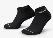 Носки Nike U J ED CUSH POLY NS 3PR 144 красный, белый, черный Уни 46-50. Изображение №3 Носки Nike U J ED CUSH POLY NS 3PR 144 красный, белый, черный Уни 46-50. Изображение №3