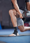 Фіксатор щиколотки Adidas Performance Ankle Support чорний Уні XL. Зображення №2 Фіксатор щиколотки Adidas Performance Ankle Support чорний Уні XL. Зображення №2