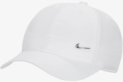 Кепка Nike K NK DF CLUB CAP US CB MTSWSH белый Дет 1SIZE. Изображение №2 Кепка Nike K NK DF CLUB CAP US CB MTSWSH белый Дет 1SIZE. Изображение №2