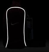 Сумка через плечо Nike NK NSW ESSNTL CRSSBDY-MTL PULL 1L бордовая Уни 20.5x12.5x5 см. Изображение №9 Сумка через плечо Nike NK NSW ESSNTL CRSSBDY-MTL PULL 1L бордовая Уни 20.5x12.5x5 см. Изображение №9