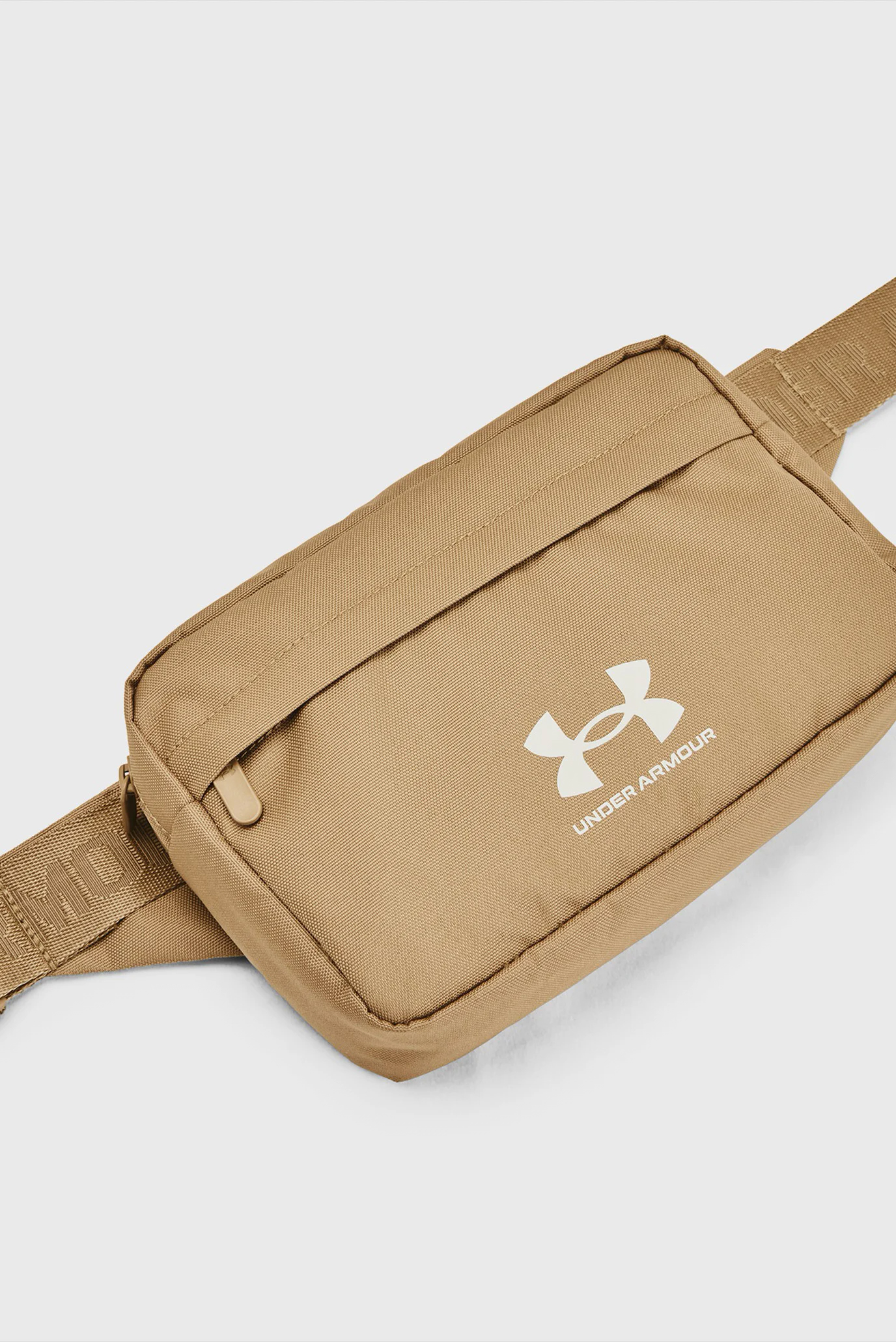 Сумка на пояс Under Armour Loudon Lite WB Xbody 2L коричневый Уни 15,3x24x10,5 см Сумка на пояс Under Armour Loudon Lite WB Xbody 2L коричневый Уни 15,3x24x10,5 см