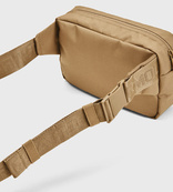Сумка на пояс Under Armour Loudon Lite WB Xbody 2L коричневый Уни 15,3x24x10,5 см. Изображение №2 Сумка на пояс Under Armour Loudon Lite WB Xbody 2L коричневый Уни 15,3x24x10,5 см. Изображение №2