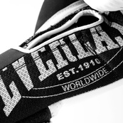 Боксерські рукавиці Everlast 1910 CLASSIC TRAINING GLOVE чорний 16 унцій (P00001713). Зображення №3 Боксерські рукавиці Everlast 1910 CLASSIC TRAINING GLOVE чорний 16 унцій (P00001713). Зображення №3