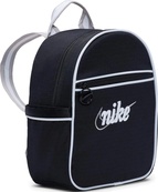 Рюкзак Nike NSW FUTURA 365 MINI BKPK-RETRO 6L чорний Жін 25 х 20 х 10 см. Зображення №5 Рюкзак Nike NSW FUTURA 365 MINI BKPK-RETRO 6L чорний Жін 25 х 20 х 10 см. Зображення №5