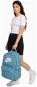 Рюкзак Nike NK HERITAGE BKPK 25L синий Уни 43 х 30,5 х 15 см. Изображение №5 Рюкзак Nike NK HERITAGE BKPK 25L синий Уни 43 х 30,5 х 15 см. Изображение №5