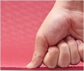 Килимок для йоги Adidas Yoga Mat бордовий Уні 176 х 61 х 0,4 см. Изображение №5 Килимок для йоги Adidas Yoga Mat бордовий Уні 176 х 61 х 0,4 см. Изображение №5