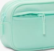 Сумка через плече Nike Jordan JAW ALPHA CAMERA BAG / JAW ALPHA CAMERA BAG 1L бірюзовий Жін 18 х 11 х 5 см. Зображення №4 Сумка через плече Nike Jordan JAW ALPHA CAMERA BAG / JAW ALPHA CAMERA BAG 1L бірюзовий Жін 18 х 11 х 5 см. Зображення №4