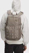 Рюкзак Under Armour Triumph Sport Backpack 21L бежевый 29 х 48 х 18 см (1372290-200). Изображение №2 Рюкзак Under Armour Triumph Sport Backpack 21L бежевый 29 х 48 х 18 см (1372290-200). Изображение №2
