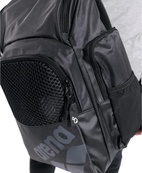 Рюкзак Arena ONE GO BACKPACK 35L чорний 46 х 38 х 23 см (010229-100). Зображення №3 Рюкзак Arena ONE GO BACKPACK 35L чорний 46 х 38 х 23 см (010229-100). Зображення №3