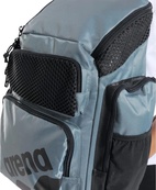 Рюкзак Arena ONE GO BACKPACK 45L зелений 50 х 40 х 25 см (010231-300). Зображення №2 Рюкзак Arena ONE GO BACKPACK 45L зелений 50 х 40 х 25 см (010231-300). Зображення №2